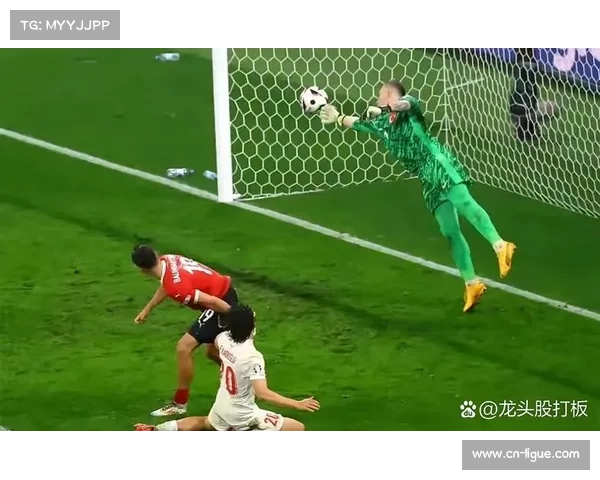 定位球定胜负：柏林联合客场一球小胜圣保利，鲍姆加特战术奏效